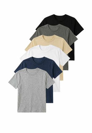 Set van zes effen T-shirts met ronde hals en korte mouwen in zwart, donkergrijs, beige, wit, marineblauw en lichtgrijs, verticaal gestapeld.