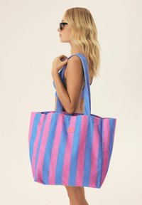 ESOTIQ - Akcesoria plażowe