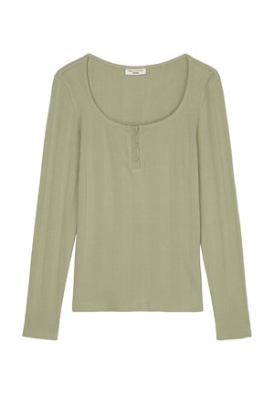 Dlhý rukáv rebrovaný top v svetlozelené farbe s výstrihom do V a trojica gombíkov. Mäkka textúra a priliehavý strih.