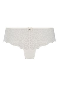 Lace-trosa i krämfärg, med blommönster, scalloperade kanter och en knappdetalj fram med en liten rosett. Mjuk bomullslining.