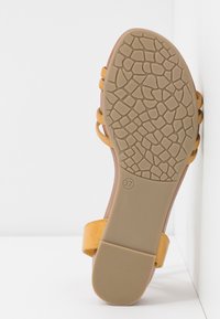 Marco Tozzi Sandals - sun