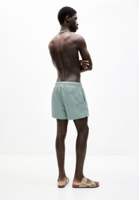 PULL&BEAR Fürdőnadrág - dark green