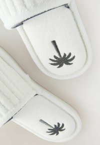 Next Pantofole - white palm