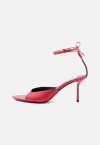 Δεν επιλέχθηκε, red