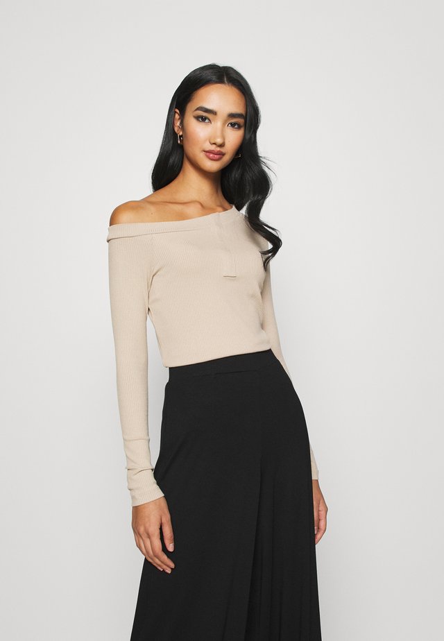 ASIMETRIC SHOULDER - Long sleeved top - beige