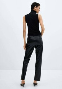 Mango CROCO - Broek - black