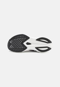 Saucony ENDORPHIN SPEED 4 - Chaussures de running sur route - black