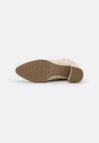 Marco Tozzi Stiefelette - cream