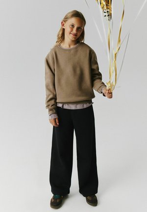Name it, - Bluza