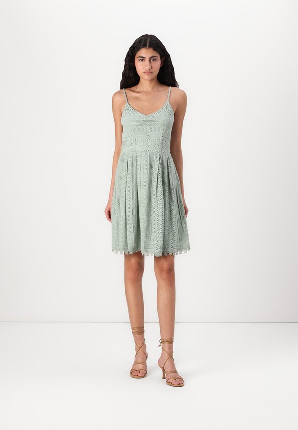 ONLHELENA SHORT DRESS - Freizeitkleid - jadeite