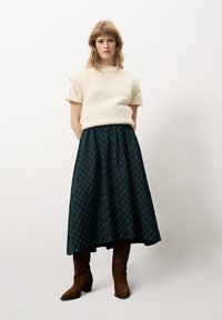 FRNCH NAGIA - Pullover - creme