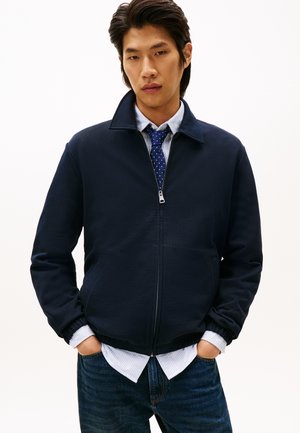 Tommy Hilfiger ESSENTIAL - Ľahká bunda - desert sky