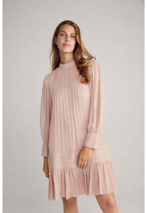Joop Kleider Online Entdecke Dein Neues Kleid Zalando