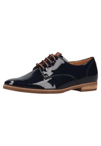 Chaussure oxford en cuir verni noir avec lacets marron et semelle en bois, vue de côté sur fond blanc.