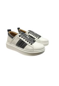 ALEXANDER SMITH Baskets basses - bianco