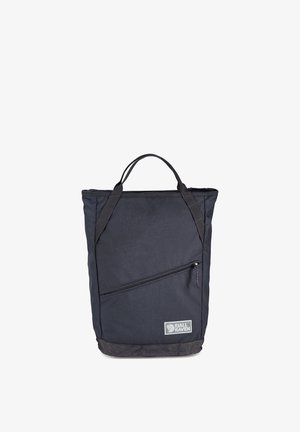 Sort Fjällräven mulepose med top-håndtag, diagonal lynlåslomme foran og logopatch nederst i højre hjørne.