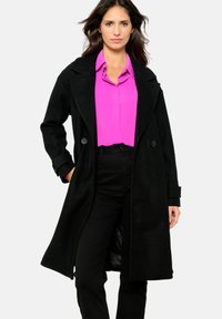 Unselected, black