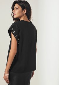 Next SPARKLE  SLEEVE   - Printtipaita - black