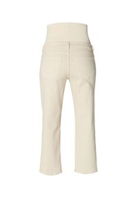 Jeans cortos de color crema con una cintura alta. Presenta dos bolsillos traseros y sutiles detalles de costura. Fabricados en tejido vaquero.