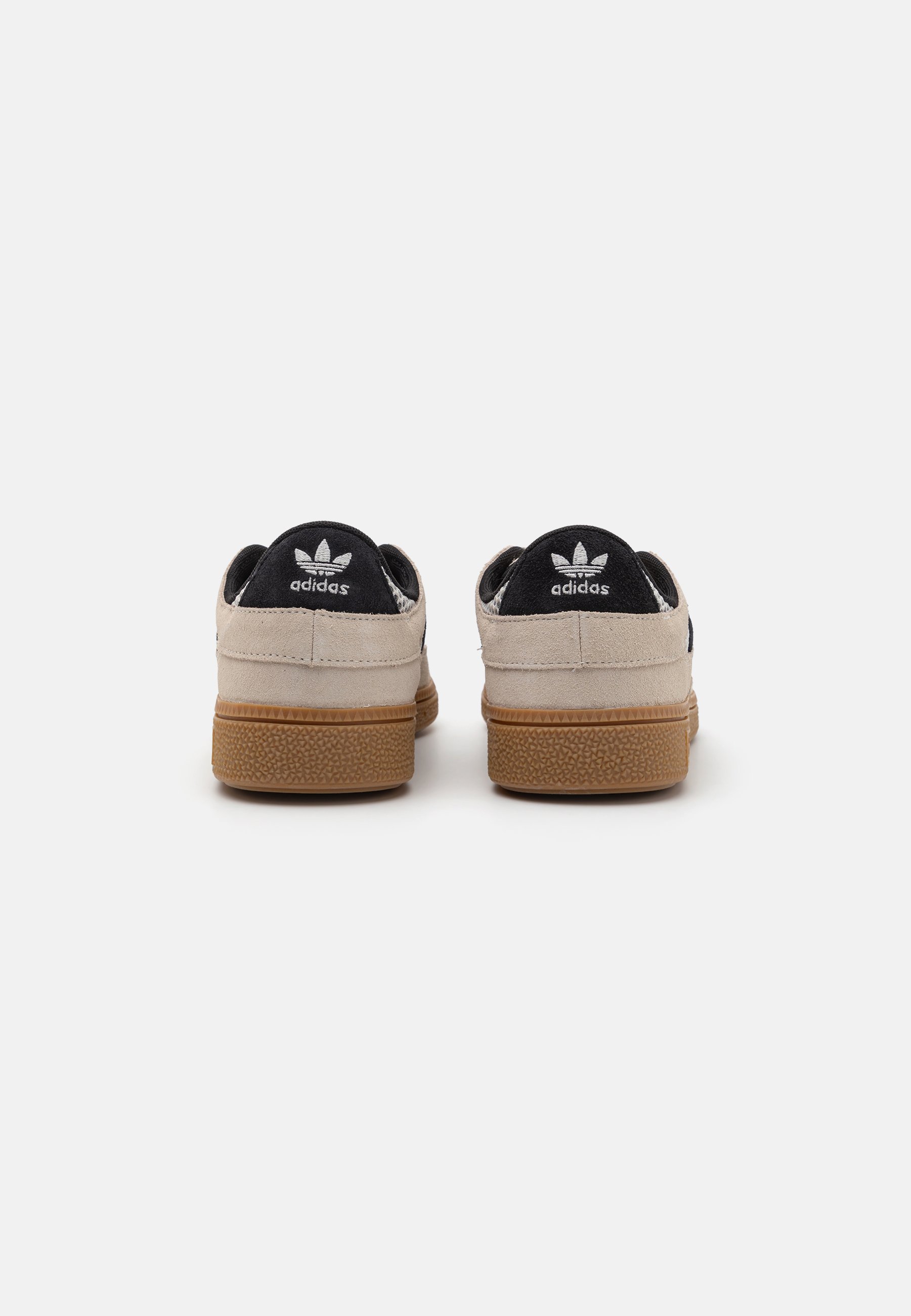 adidas Originals HANDBALL SPEZIAL ST UNISEX - Pantofi skate - off