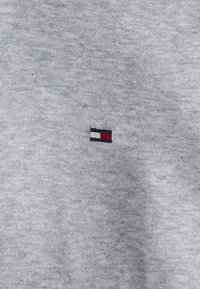 Tommy Hilfiger - Bluza