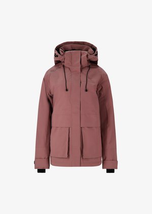 Veste rose résistante à l'eau avec un col haut, capuche réglable, deux poches avant et accents noirs sur les poignets. Texture lisse, design structuré.