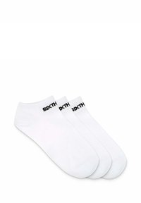 Weiße Knöchelsocken aus Baumwollmischung, mit einem schwarzen Logo-Band oben. Drei Paar gezeigt, mit einer glatten, weichen Textur.