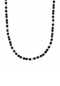 Collar de cuentas negras con espaciadores plateados brillantes alternados. Textura suave con forma circular uniforme, adecuado para varios estilos.