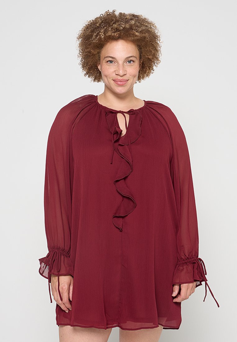 Only Jurk bordeauxrood Only Jurk bordeauxrood