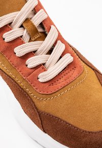 Jana Sneaker low - safron