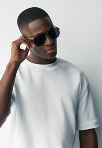 Next Sončna očala - black