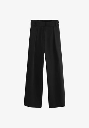 Svarta vida byxor med veckad framdel, elastisk midja och slät tyg. Har en avslappnad passform som når till ankeln.