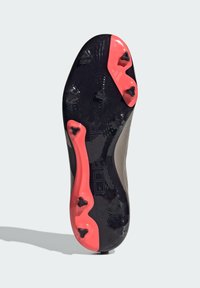 adidas Performance PREDATOR LEAGUE LACELESS FG - Scarpe da calcio per terreni duri - platinum metallic   aurora black   turbo