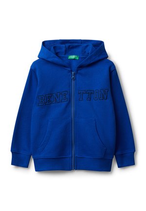 Blaue Zip-Hoodie aus Baumwolle, mit einem Frontlogo, das "BENETTON" in dunklerem Blau zeigt, zwei seitlichen Taschen und einer Kapuze.