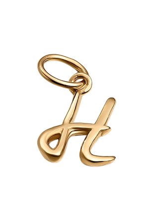 Charm chapado en oro que presenta una 'h' en cursiva y minúscula. El diseño es suave con un acabado pulido, y cuenta con un bucle circular para la unión.