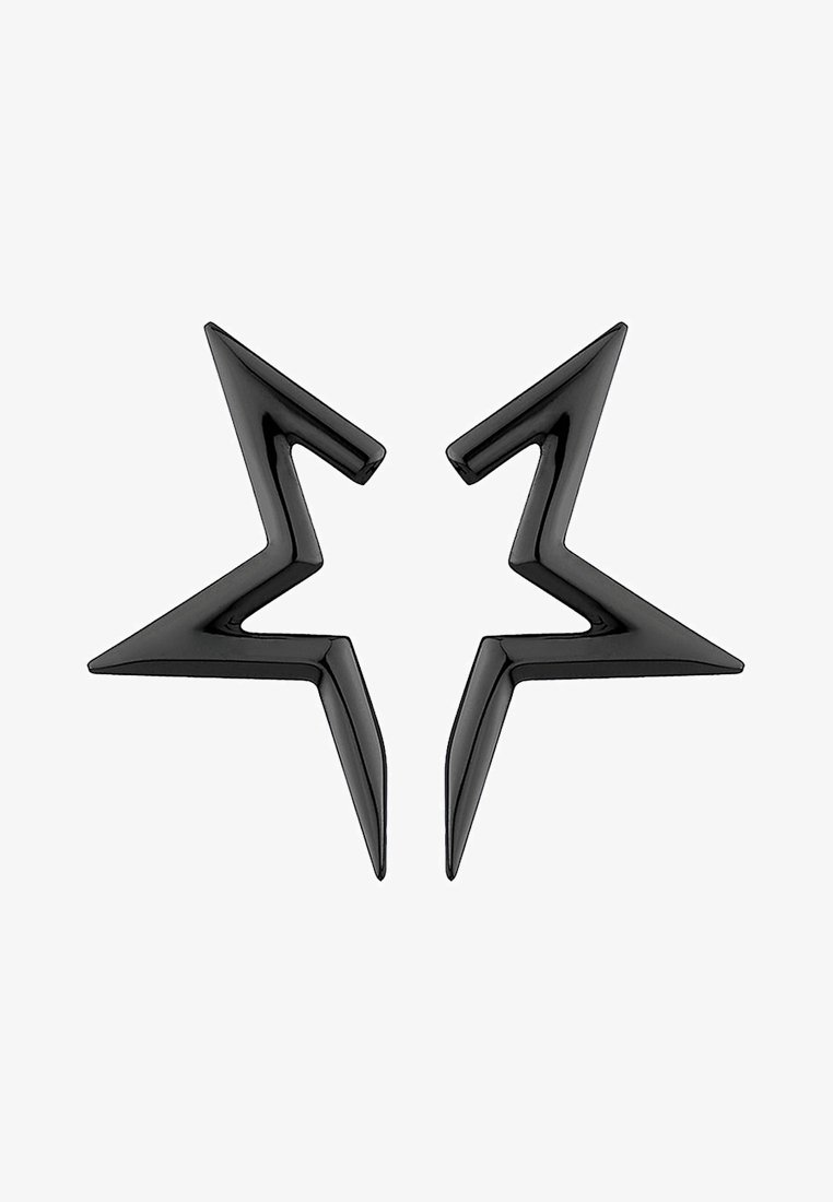 Zwarte plastic stervormige oorbellen met scherpe randen, voorzien van een glanzende afwerking en een geometrisch ontwerp. Twee stukken die symmetrisch van vorm zijn.