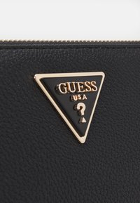 Guess LAUREL LARGE ZIP AROUND - Carteira - black