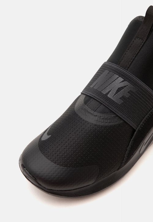 Nike Flex Runner Warm PS 'Black Dark Smoke Grey' — foto 6