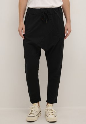 BEKY - Tracksuit bottoms - pitch black