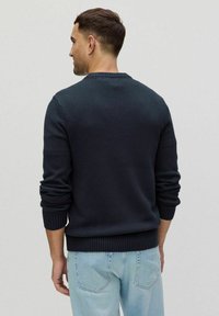Dobber LANEGAN CREW NECK - Stickad tröja - dark navy