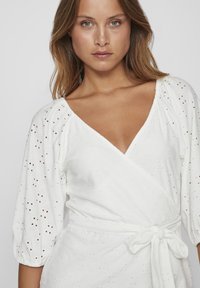 VILA VINYNNE WRAP DRESS - Dnevna obleka - cloud dancer