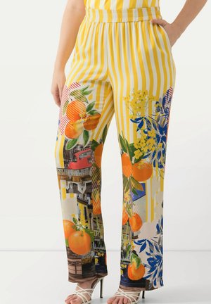 Ulla Popken SUMMERTIME CITYSCAPE - Pantalones - lemon