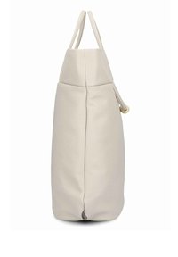 Sac en cuir beige avec deux poignées supérieures, forme structurée, texture lisse et détail de couture minimal ; aucun accent matériel visible.