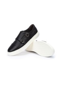 Martinelli RAWSON - Elegantné našuchovačky - black
