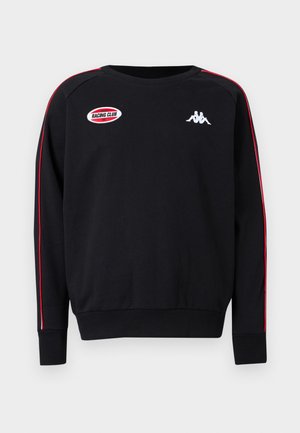 Črna dolg rokav s kapuco z rdečimi črtami na rokavih, logotip Racing Cluba na levi strani prsnega koša in bel logotip Kappa na desni strani prsnega koša.