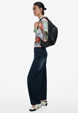 Desigual SMALL WITH BUCKLES - Handtasche - black