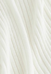 Next Kofta - white