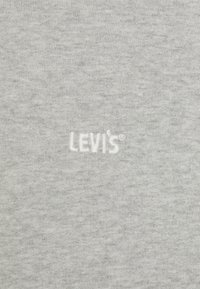 Levi's® GOLD TAB HOODIE - Majica s kapuljačom - medium vintage grey