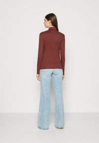 TOM TAILOR Camisola de manga comprida - raisin