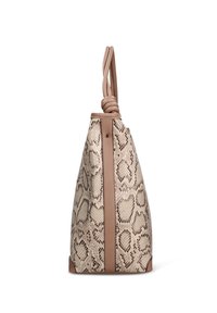 Borsa a mano con fantasia effetto pelle di serpente in beige chiaro con dettagli in pelle marrone. Presenta una texture morbida, una forma affusolata e un dettaglio manico annodato.
